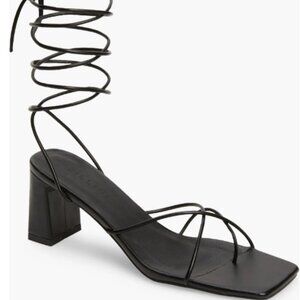 Black Billini size 8 Strappy Heels